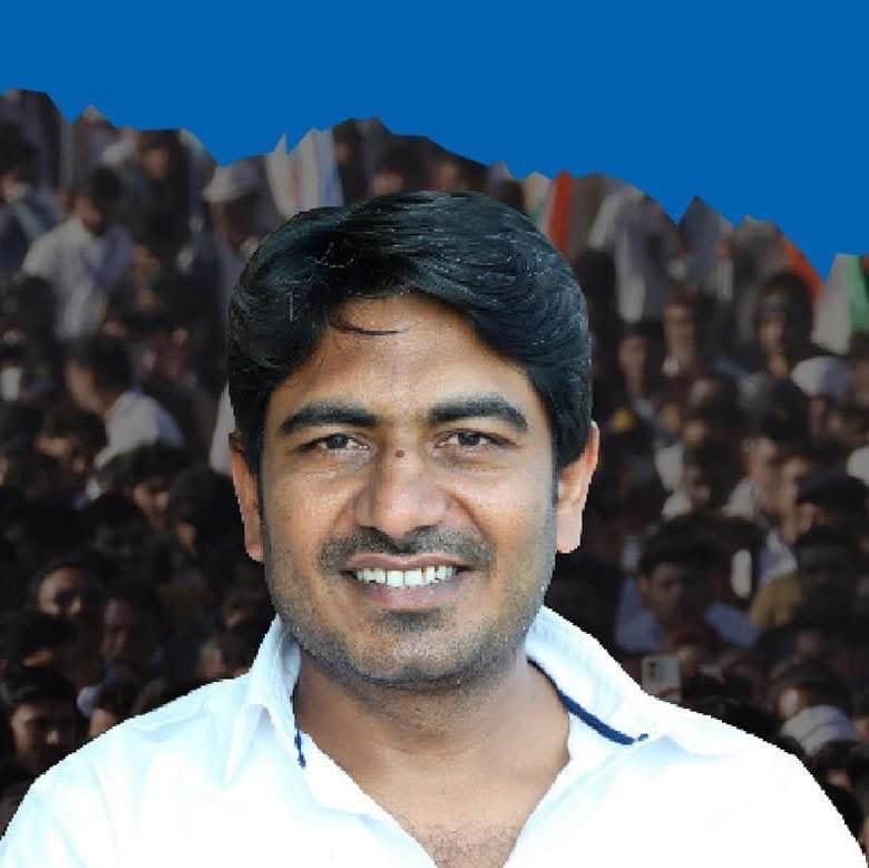 एनएसयूआई के पूर्व राष्ट्रीय सचिव, डीएनटी समाज की मजबूत आवाज श्री भरत सराधना जी को जन्मदिन की हार्दिक बधाई एवं शुभकामनाएं।

महादेव से आपके उत्तम स्वास्थ्य एवं दीर्घायु जीवन की कामना करता हूं।
भरत सराधना - रानीवाड़ा <a href="/BharatSaradhana/">Bharat saradhana</a>