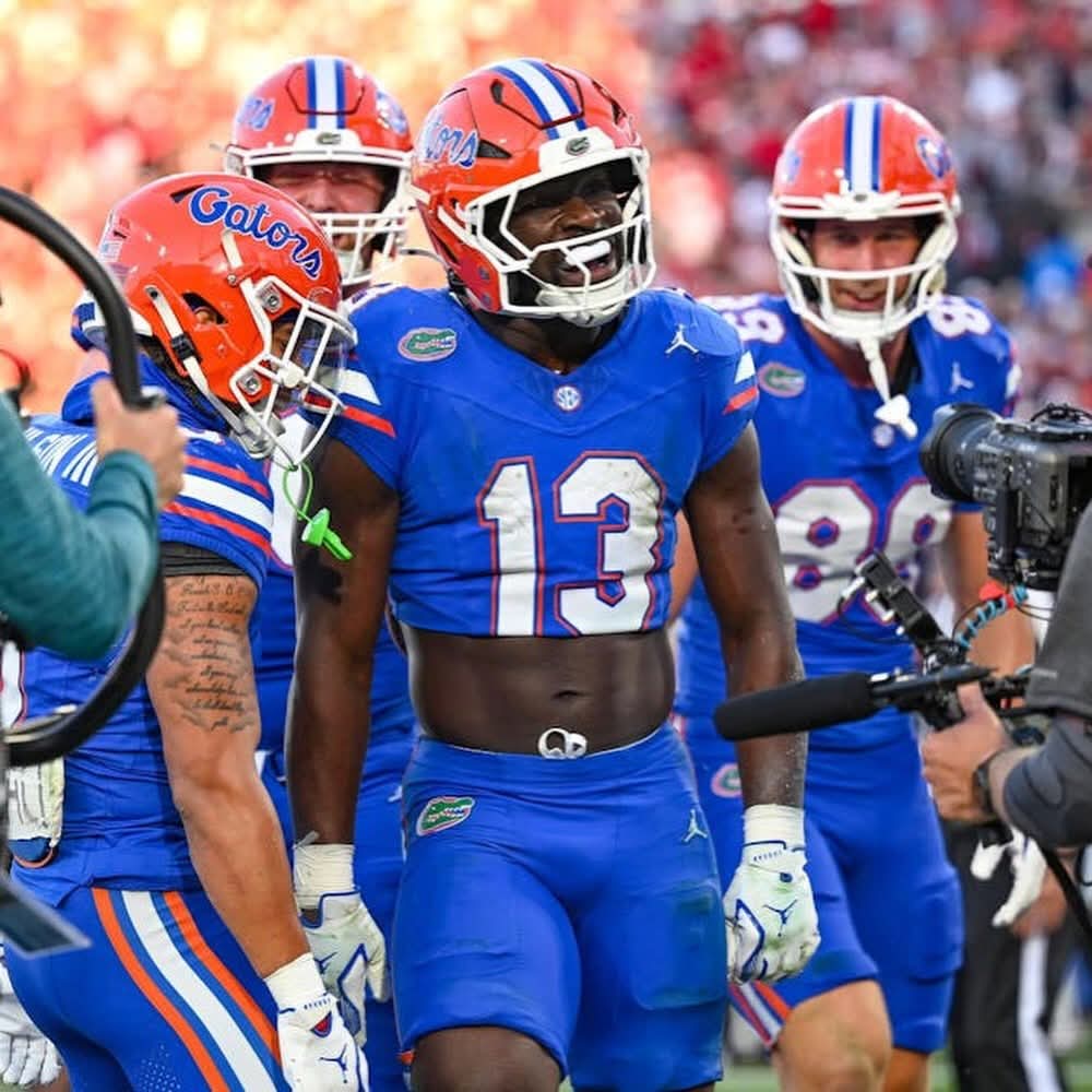 GatorChompXX's tweet image. All I want for Christmas is Jadan Baugh as our RB1! Go Gators 🐊🐊🐊