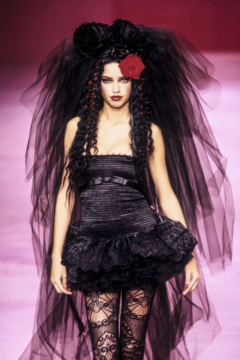 ChrryMartinis's tweet image. Betsey Johnson spring/summer 1999