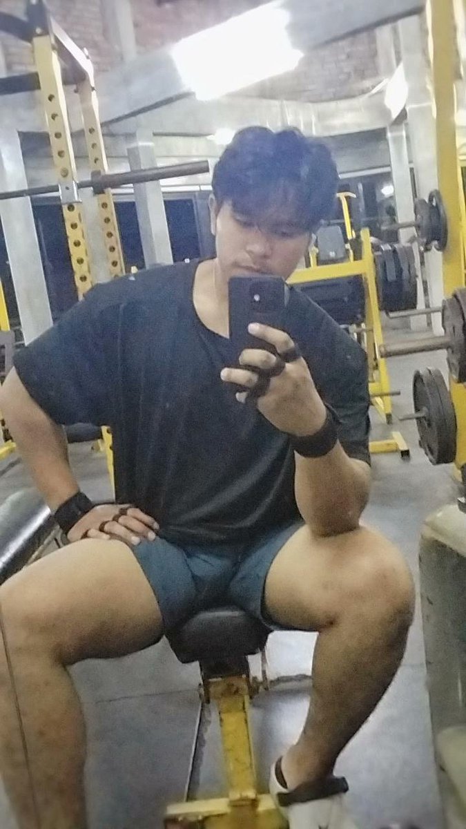 3001C19's tweet photo. ออกกำลังกายส่งท้ายปี https://t.co/jeQrKTxdHb