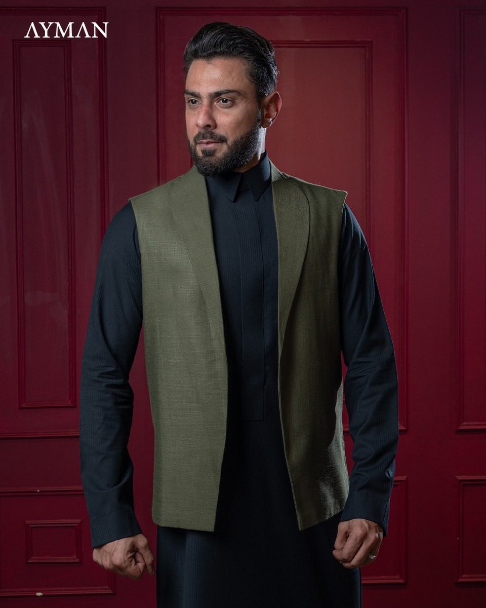 اناقة تفرض حضورها … 
#جدة #ثياب #تصميم #اكسبلور #ترند