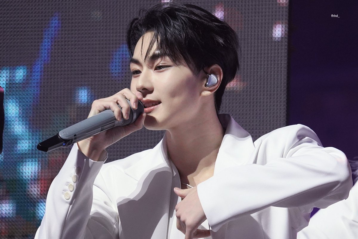 FFFFFF_0209's tweet image. 251225

#JUNGWON #양정원 #정원 #ジョンウォン
#엔하이픈 #ENHYPEN