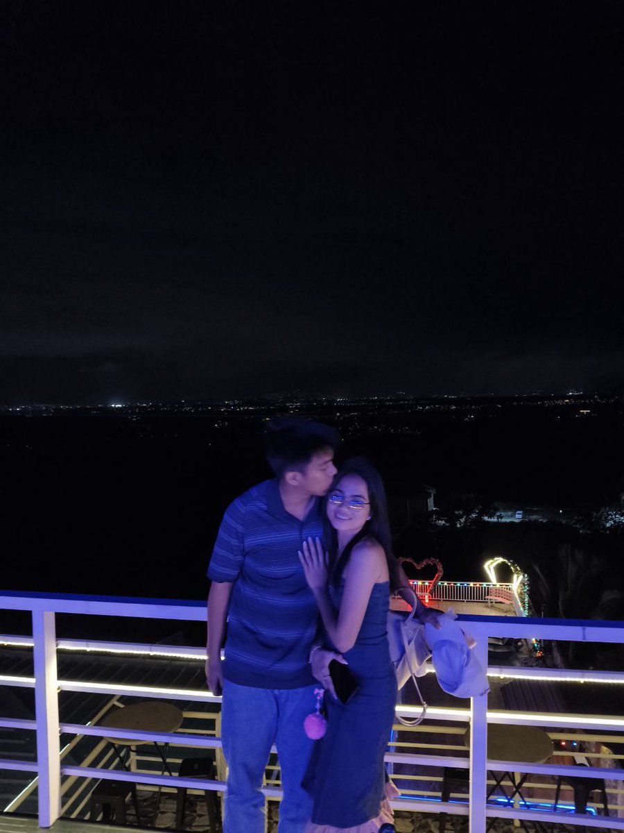 cakeymons_ter's tweet photo. Tagaytay wt @Geerrrr3 https://t.co/qYoipDrzza