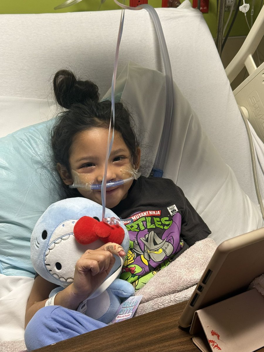 Emily Rush tweet media