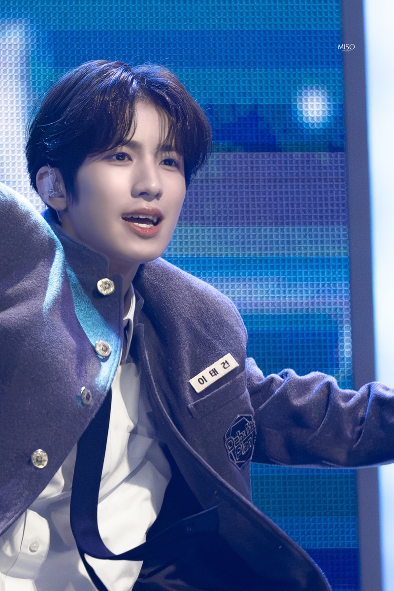 taegeonmiso's tweet photo. 250504 파이널 HQ 🎄 

#이태건 #LEETAEGEON #イテゴン https://t.co/ajWGWxylNh