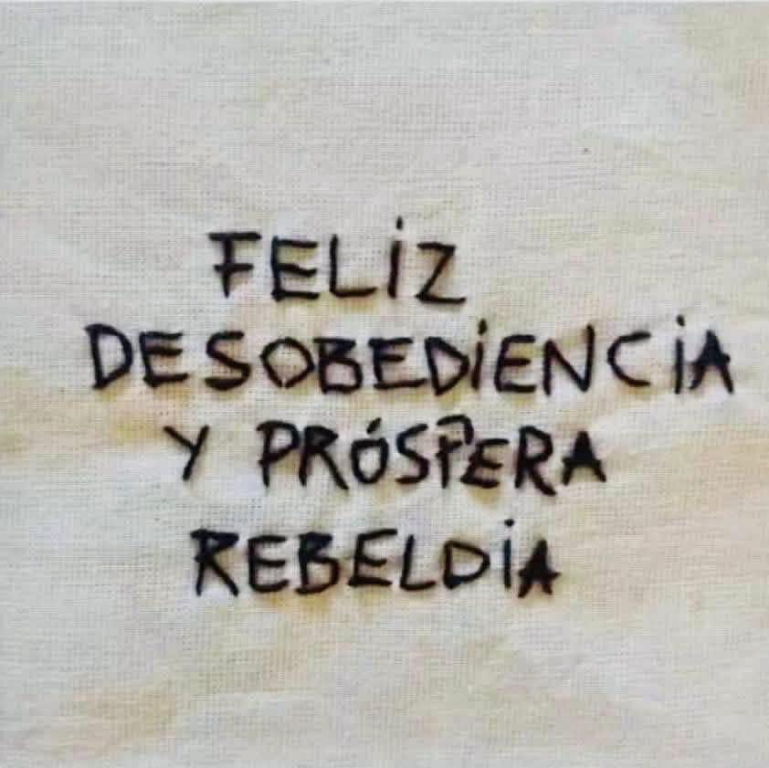 jrosaly0113's tweet photo. Me lo enviaron, y como hacen algunos con los regalos, lo paso pa’lante; en este caso NO porque no lo aprecie, QUE LO APRECIO Y ME IDENTIFICO, sino porque quiero difundirlo. https://t.co/Ub2ztQ9vBp