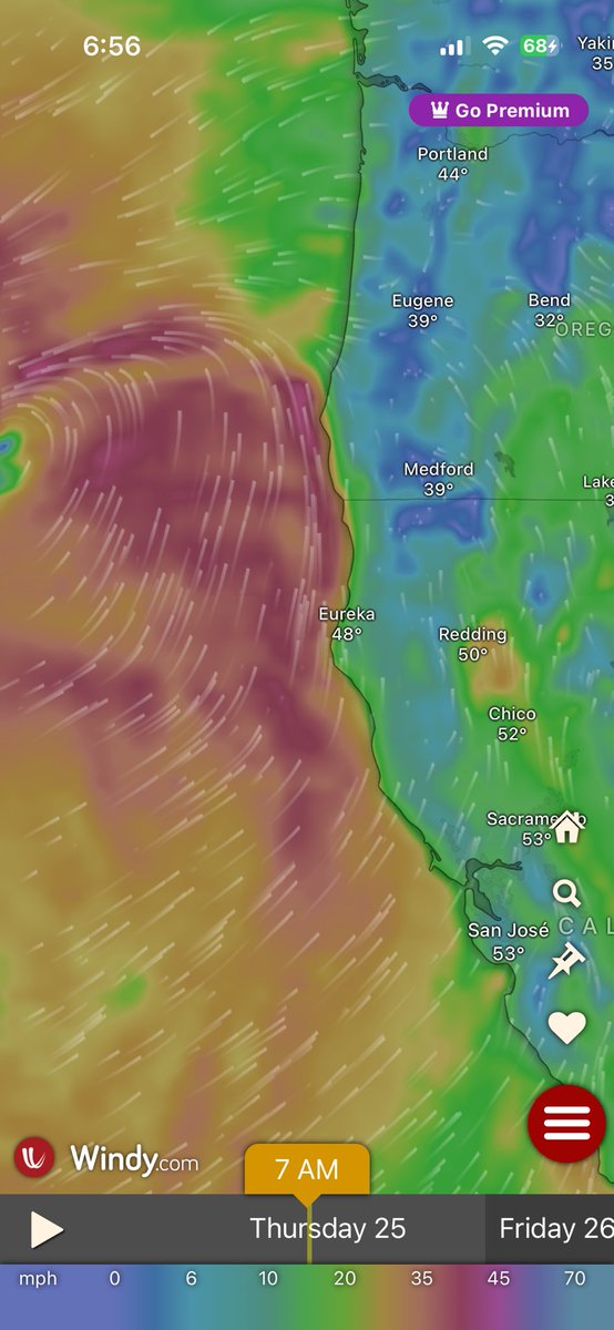 🎄 Christmas 🎄 storm. Lots of wind and rain today. Batteries all charged. 🎄Merry Christmas 🎄 What ham radio goodie was under your 🎄? #mamradio