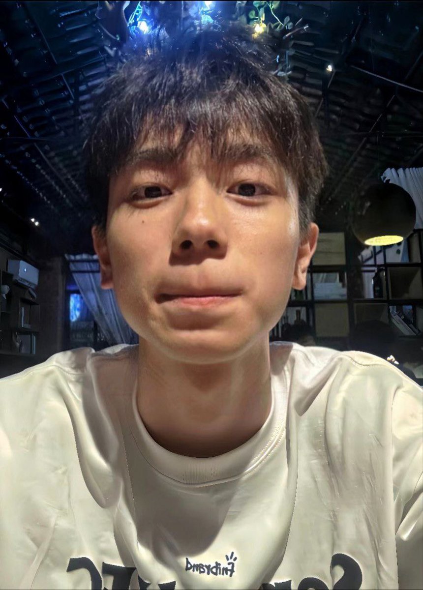 AllenLintlco's tweet photo. @BoonOdessa52946 厦门男大小帅滴滴 https://t.co/ImV9mQeELo