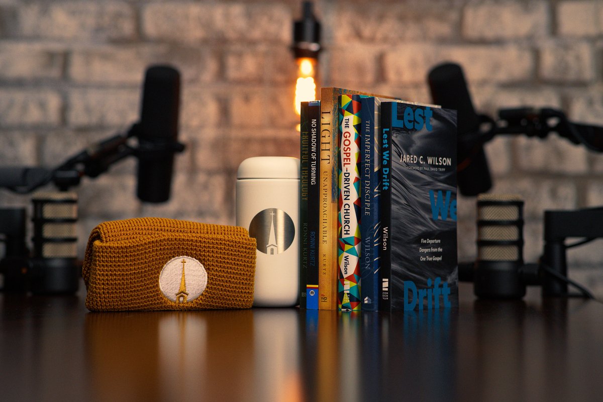 Merry Christmas from the FTC podcast! 

To celebrate, we're GIVING AWAY a bundle of books and FTC swag to one of you! 

FOLLOW US, LIKE this post, and RT a friend to enter to win!
