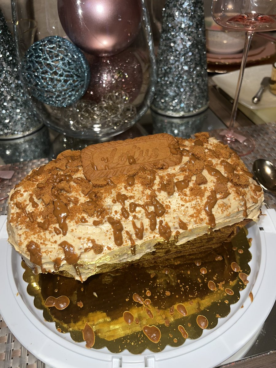 SowSweets tweet media