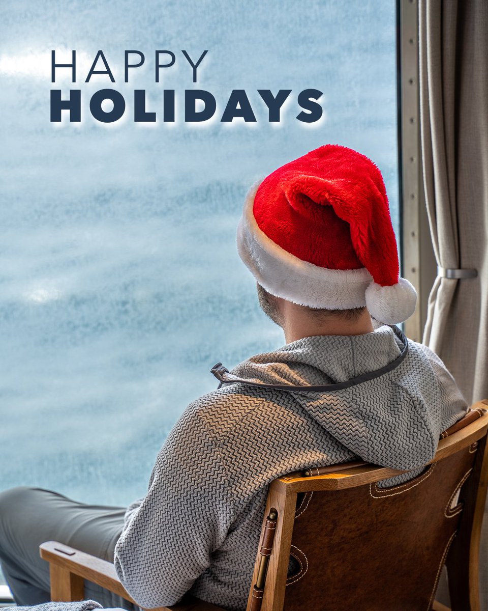 Australis Cruises tweet media