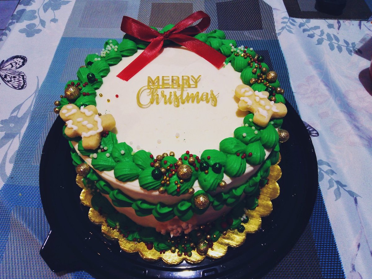 simansky_1's tweet photo. [📷]  Our sweet Christmas moment. 🎄
#CisneStory  🇲🇽 https://t.co/4EDleaJZhB