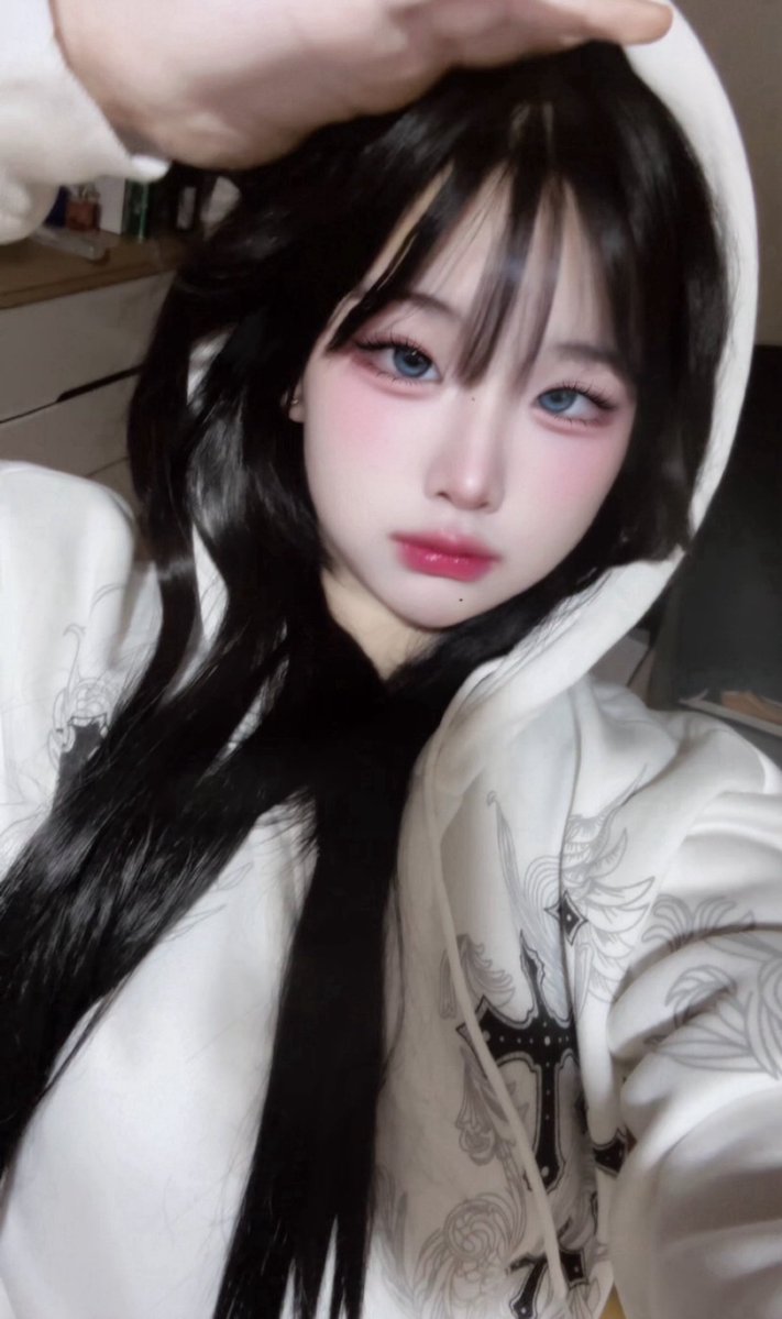 cjftn20's tweet photo. 야옹 https://t.co/IqGpCL4bW3