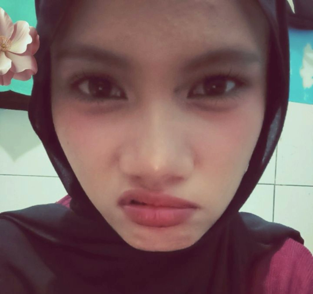 the daughter of 𝒥uly tweet media