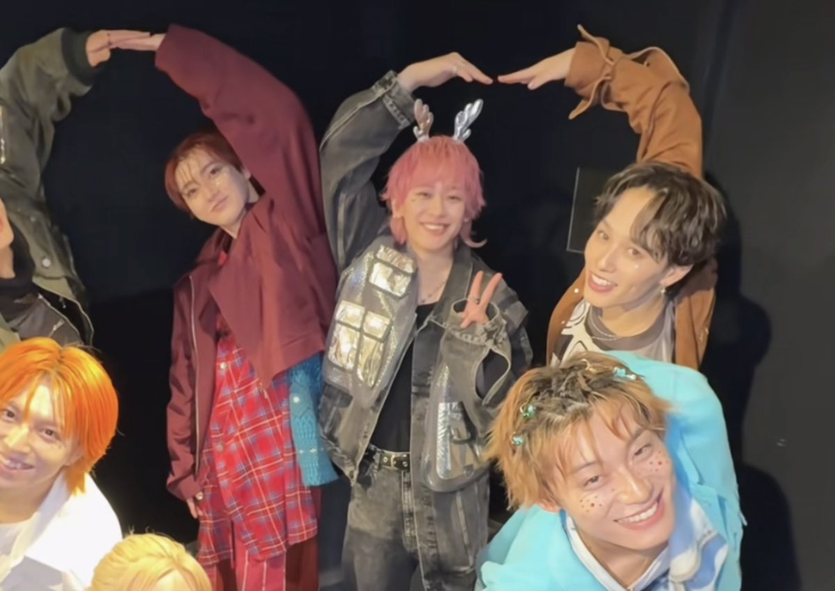 マサヒロさんとハート作っちゃったばぶしゅー