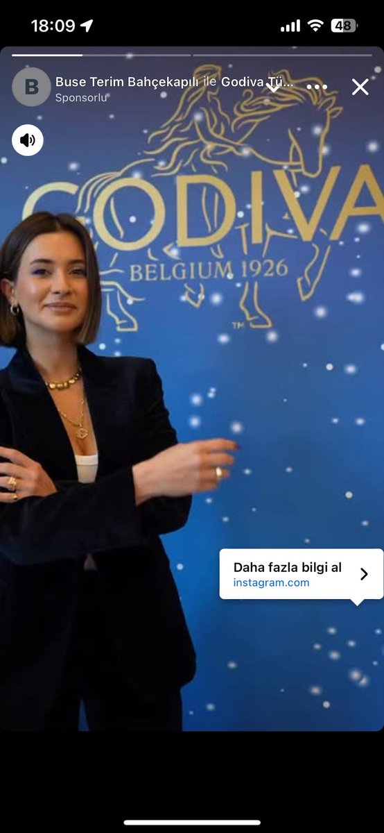 BusCez's tweet photo. Facebook sponsorlu reklamlarda halen Bahçekapılı olarak geçmesi biraz ilginç. @BuseTerim #GODIVA #buseterim https://t.co/6lPKxg6vaJ