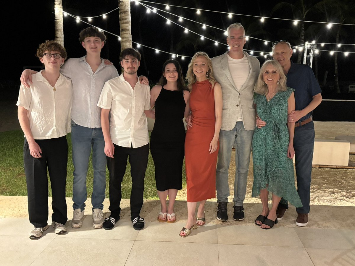 Dr. Christine Allen 🇨🇦 tweet media