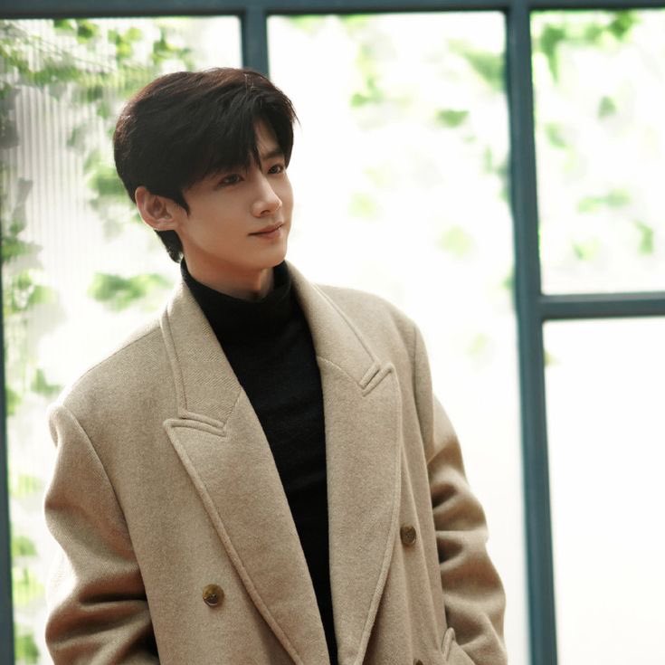 sshinejie's tweet image. maybe unpopular but in 2025 my green flags are men who communicate, regulate their emotions, and let women choose ‼️Temperament matters. Stability matters 👀

SangYan, He SuYe, Lin YuShen 🫶 #baijingting #zhanglinghe #songweilong