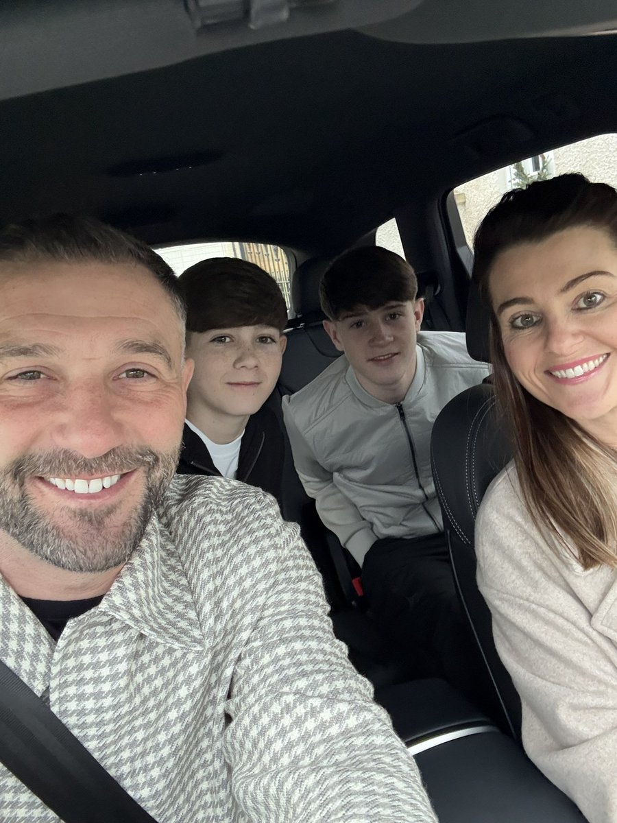 KevinThomsonAcademy tweet media