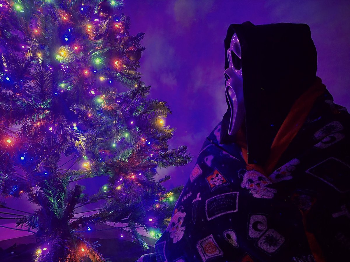 𝕹𝖎𝖓𝖆 𖤐🦇 tweet media