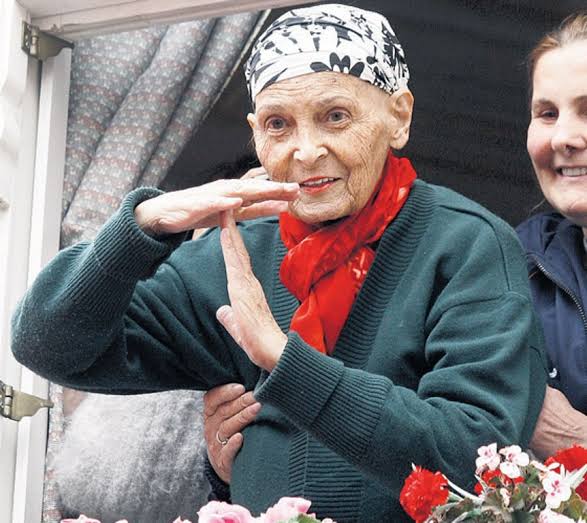 bizden çaldığınız her şey için acı çekeceksiniz