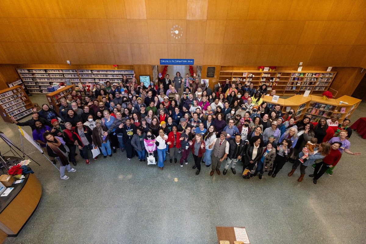 Oakland Public Library tweet media