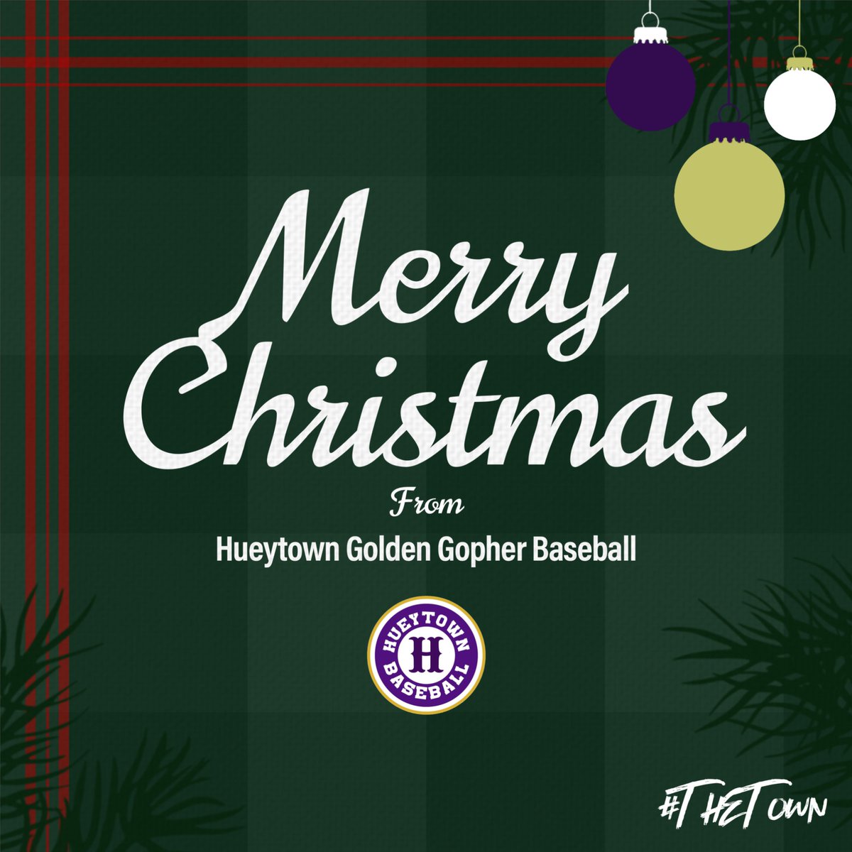 GoldenGopherBB's tweet image. Wishing a very Merry Christmas from our family to yours! We love you all. Go Gophers!