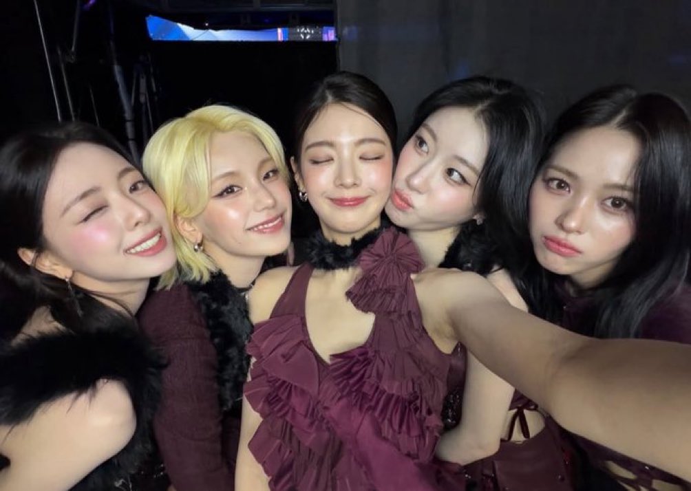 my itzy family omg 🥺