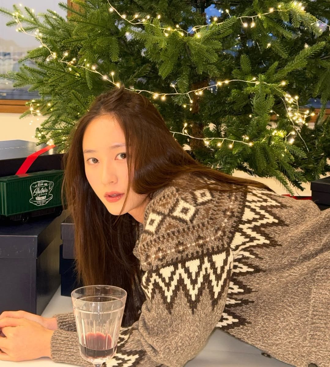 krystclass's tweet photo. insane face card https://t.co/1dLwInbZP3