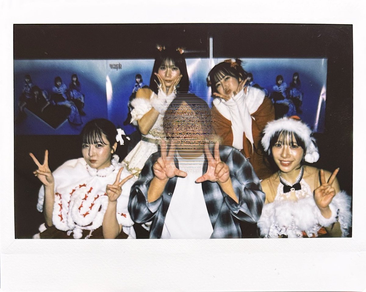 クリスマスyosugala 囲みチェキ撮りに行ったら軍神来た‼️って言われた