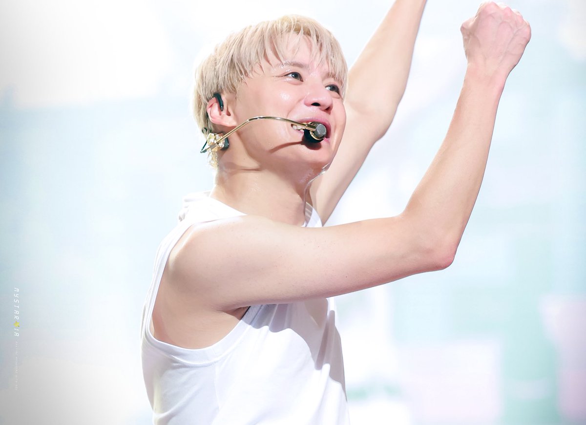 #XIA22ndAnniversary
명창애기강아디🐶
#준수야_데뷔22주년_축하해
22주년 축하해🫶🏻