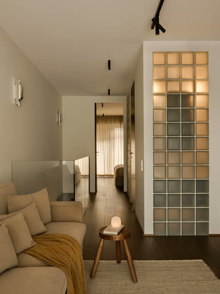 interiorsuckerr's tweet photo. https://t.co/ZYGbzGdQLR