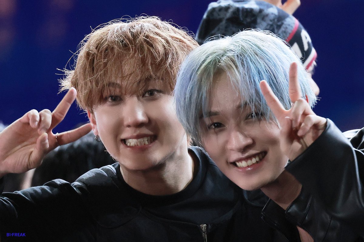 육학년누나랑 일학년동생같음
엄마끼리 친구라 친해졋을듯