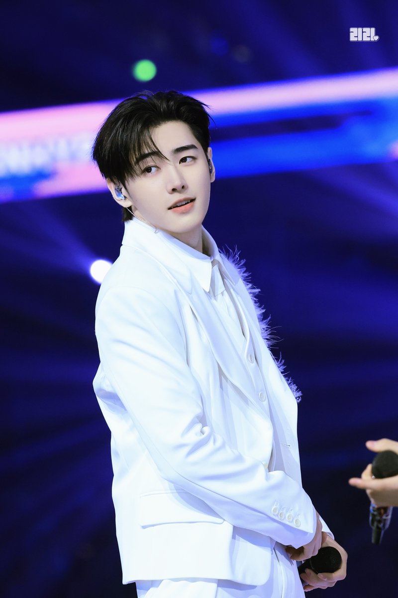 리리2121 tweet media