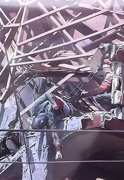 لمن لا زال يهمه المشهد غزة تباد.
لیس مشهداً من فيلم 🎥