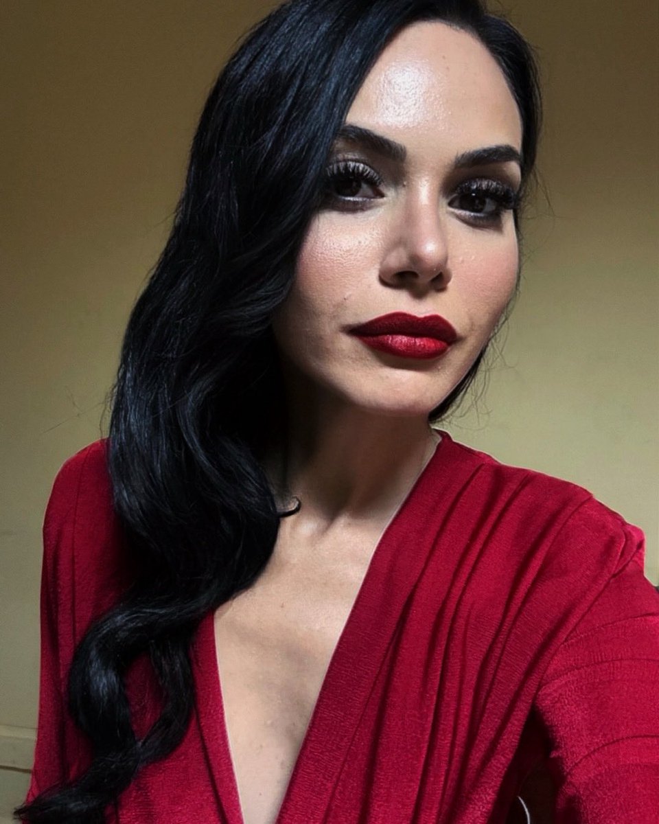 #backstage 
W/ #fazilsay