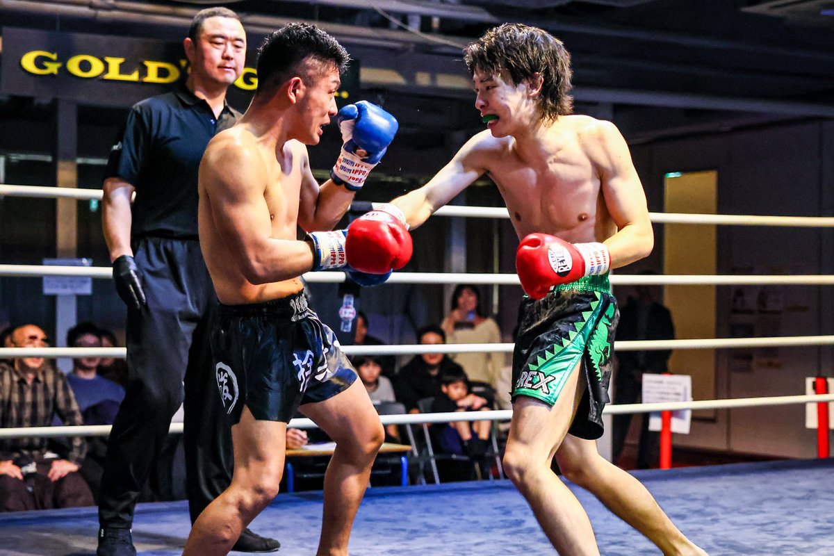Stand up vol.33（2025/12/21）King of Rookie2025新人王決勝戦◆第2試合-60㎏契約　3分3Ｒ延長1Ｒ　... youtu.be/Rb1cAHqGKpw?si… <a href="/YouTube/">YouTube</a>より