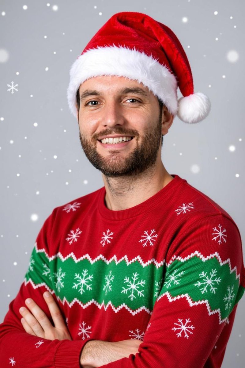 🎁Papá Noel ya ha pasado por aquí…

🧤Damos la bienvenida a Ramón Fuentes, portero, que se incorpora a nuestro equipo procedente del BM Alcobendas

⚔️Seguro bajo palos y listo para defender nuestros colores!

Bienvenido a tu nueva casa, Ramón 💪