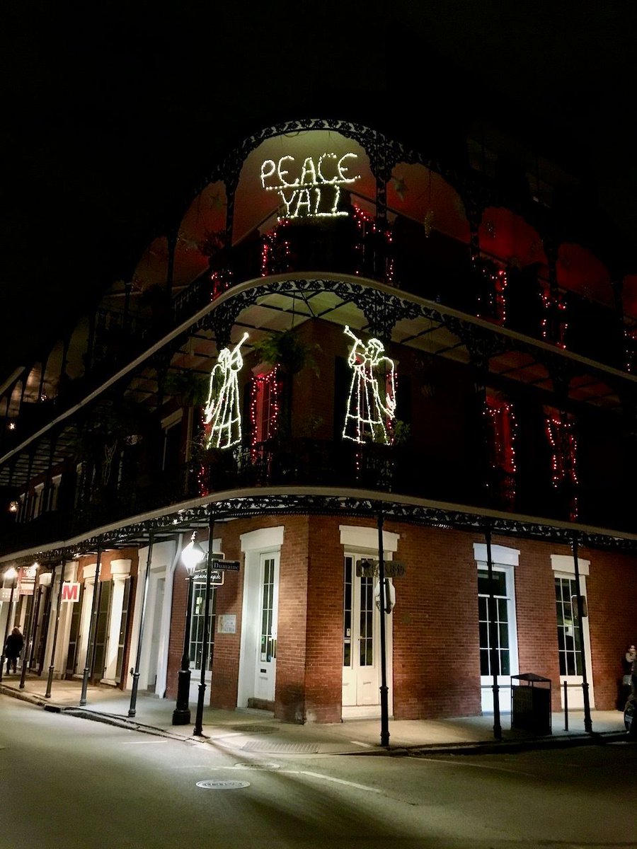 KnowSmallParts's tweet photo. Happy Holidays from New Orleans! #PeaceonEarth #peaceyall #MerryChristmas #Christmastime #ChristmasSeason #ChristmasDay #happyHanukkah #Hanukkah #8daysofHanukkah #HanukkahSeason #Kwanzaa #7daysofKwanzaa  #HappyKwanzaa https://t.co/GAk0tBpTbA