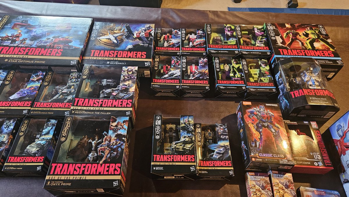 SilverBlueStreak tweet media