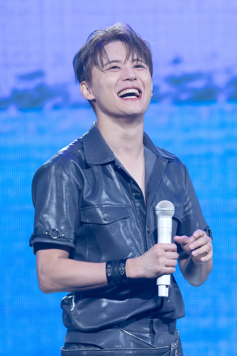 ๐๐ช๐๐ง๐. tweet media