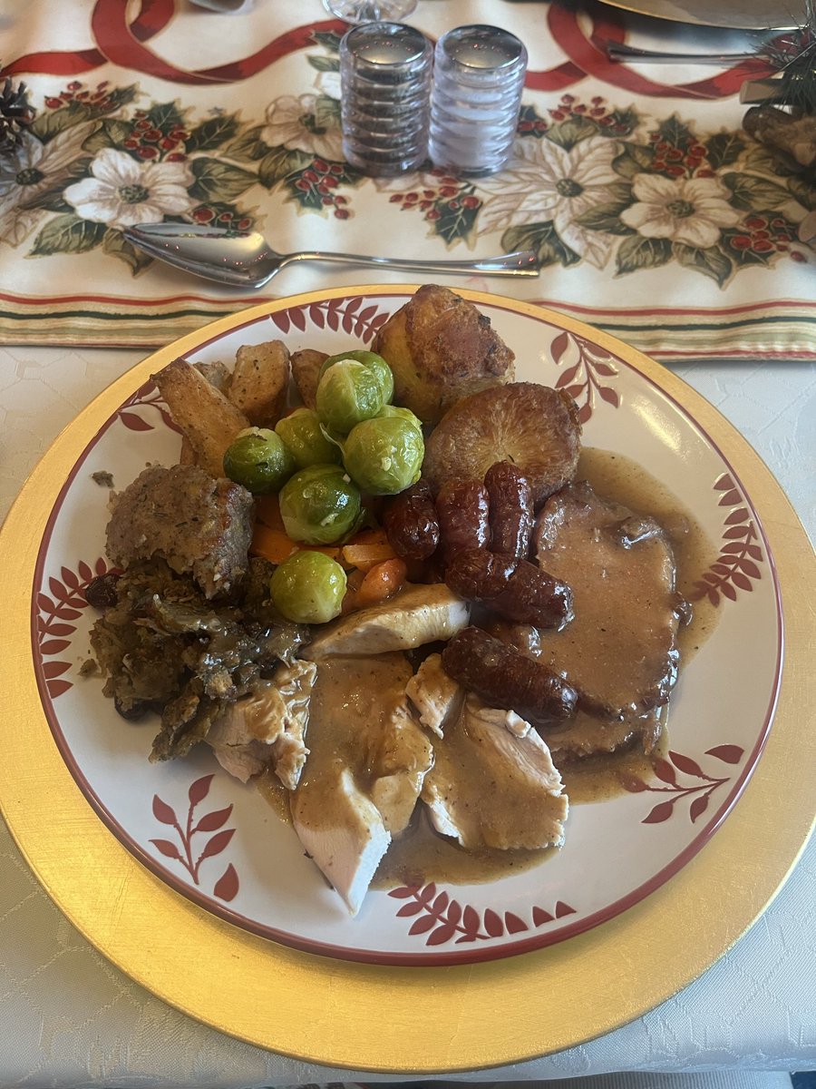 Tom Parsons tweet media