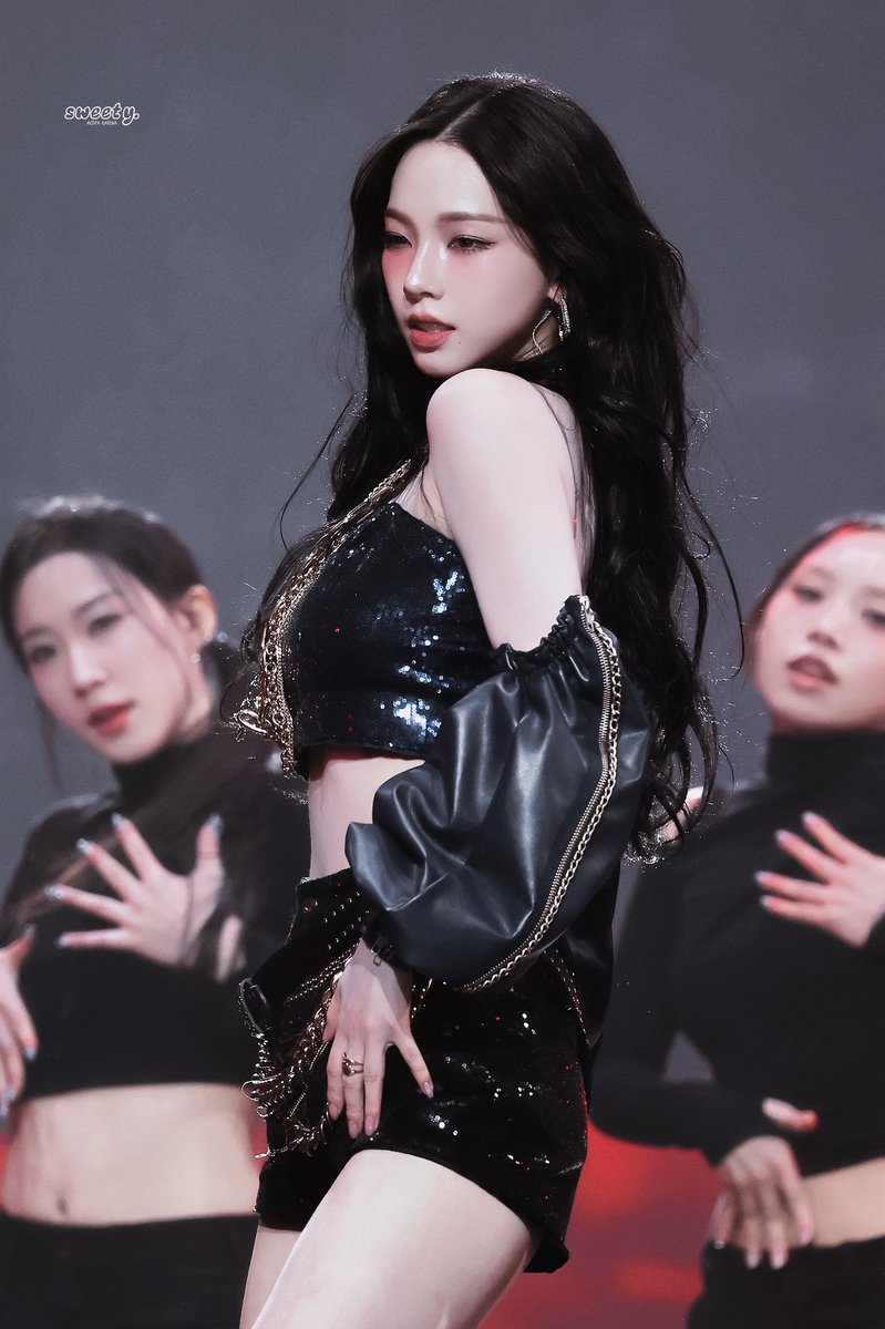 black mamba + illusion มาก ใครเข้าใจก็จะเข้าใจจริงๆ 🫠