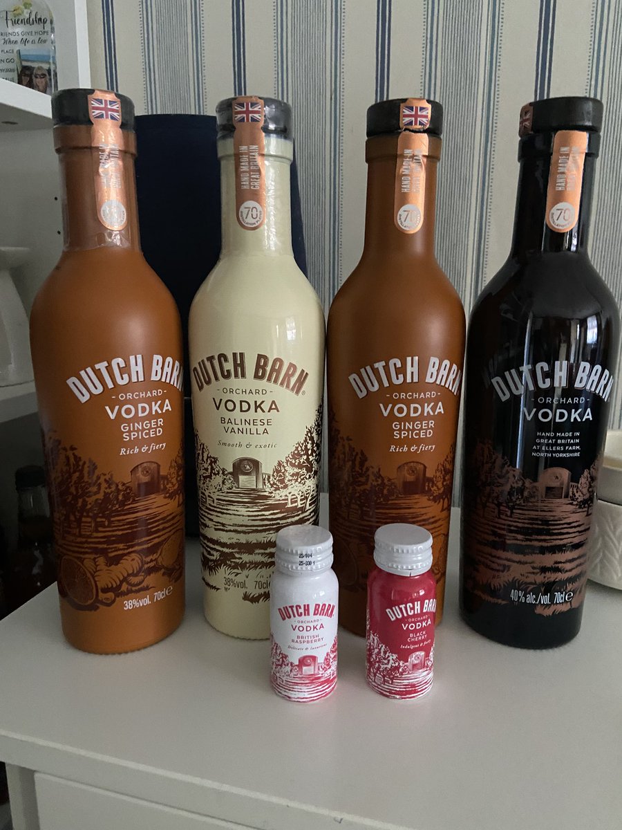 megansblogg's tweet photo. @DutchBarnVodka loving life with your help or do I need help? Merry Christmas 🍹 https://t.co/LUzxNwtTEA