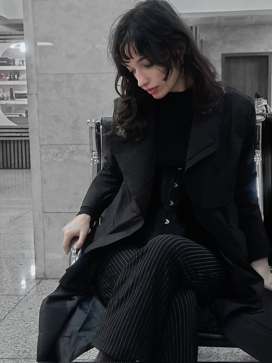 بچه خفاش 🦇🍷 tweet media