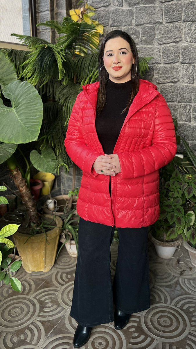 JamilSnowber's tweet image. “”MERRY CHRISTMAS TO ALL..🏕️🎊🏕️🎊🏕️””
#goingwithtrend✌️ 
#getmoving