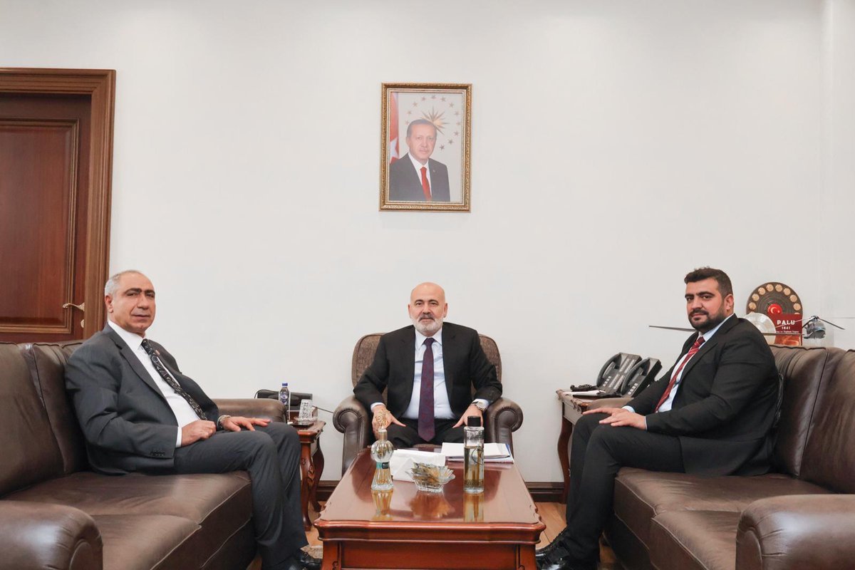 av_mehmetsaglam's tweet photo. AK Parti Genel Merkez Kadın Kolları MKYK Üyesi Sn. Hülya Özdağ Özen,
İçişleri Bakanlığı Müşaviri Sn. Hatice Atan,
Tunceli Çemişgezek Belediye Başkanı Sn. İbrahim Enes Somyürek,
geçmiş dönem Belediye Başkanı Sn. Metin Levent Yıldız,
Elazığ İl Genel Meclis Üyesi Sn. Abbas Yegen
ve AK Parti Alacakaya İlçe Başkanı Sn. Ümit Özdemir’i ağırladık.

Nazik ziyaretleri için teşekkür ediyorum.