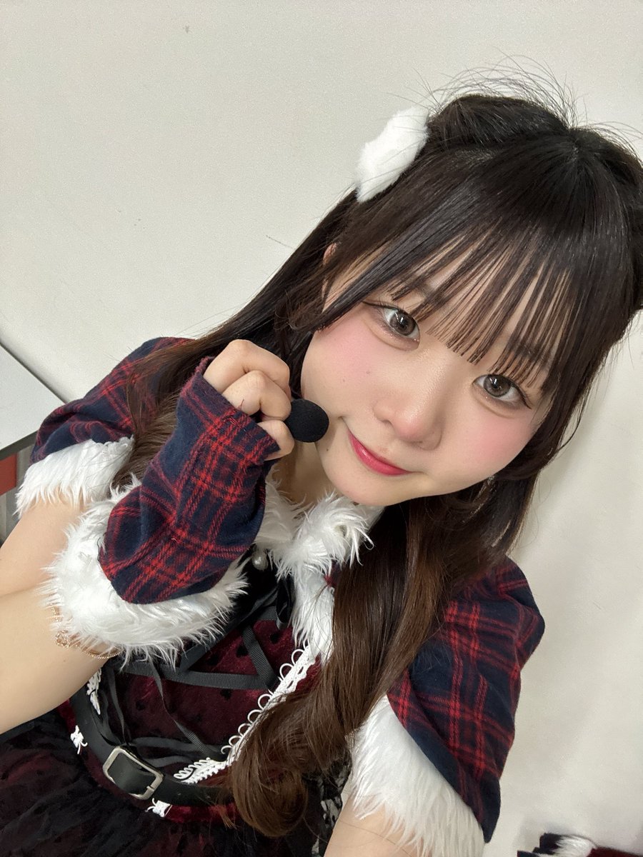 saanya_pazmelo's tweet photo. メリークリスマス🎅🎄🤍 https://t.co/vw8gctpoqI