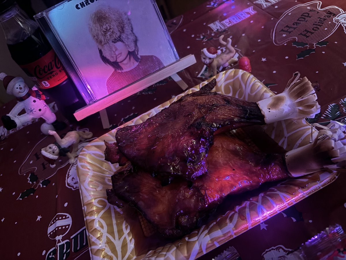 fraporty's tweet photo. 🎄 https://t.co/oUl5qwOzNU