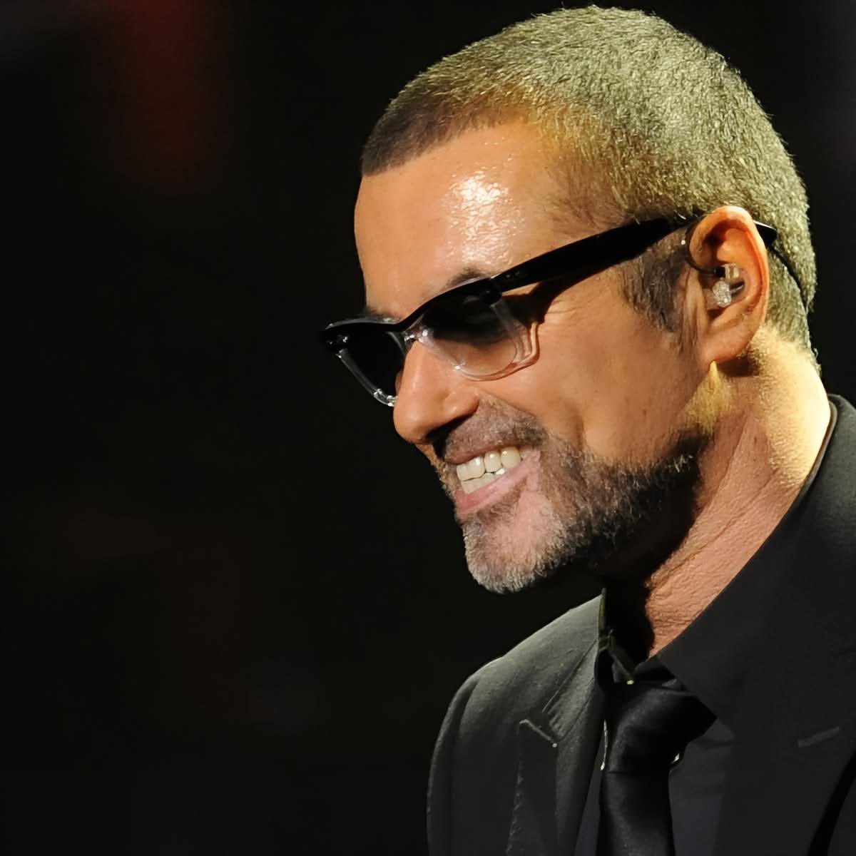 GillDoc5's tweet image. George Michael ❤️❤️
25 June 1963 - 25 December 2016 
#GeorgeMichael ❤️❤️